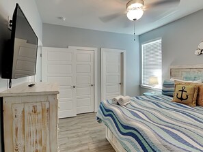 3 bedrooms, iron/ironing board, WiFi, bed sheets