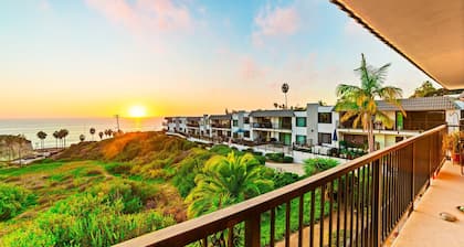 30+ Night Stay! Gorgeous Ocean Views! W/Pool/Spa