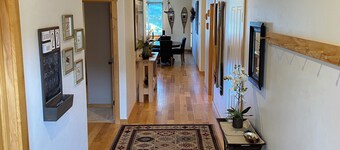 Very cozy townhome downtown Big Sky