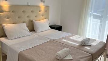 Iron/ironing board, free WiFi