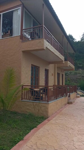 Exterior - Mattikhan mountain view resort (Pokhara)