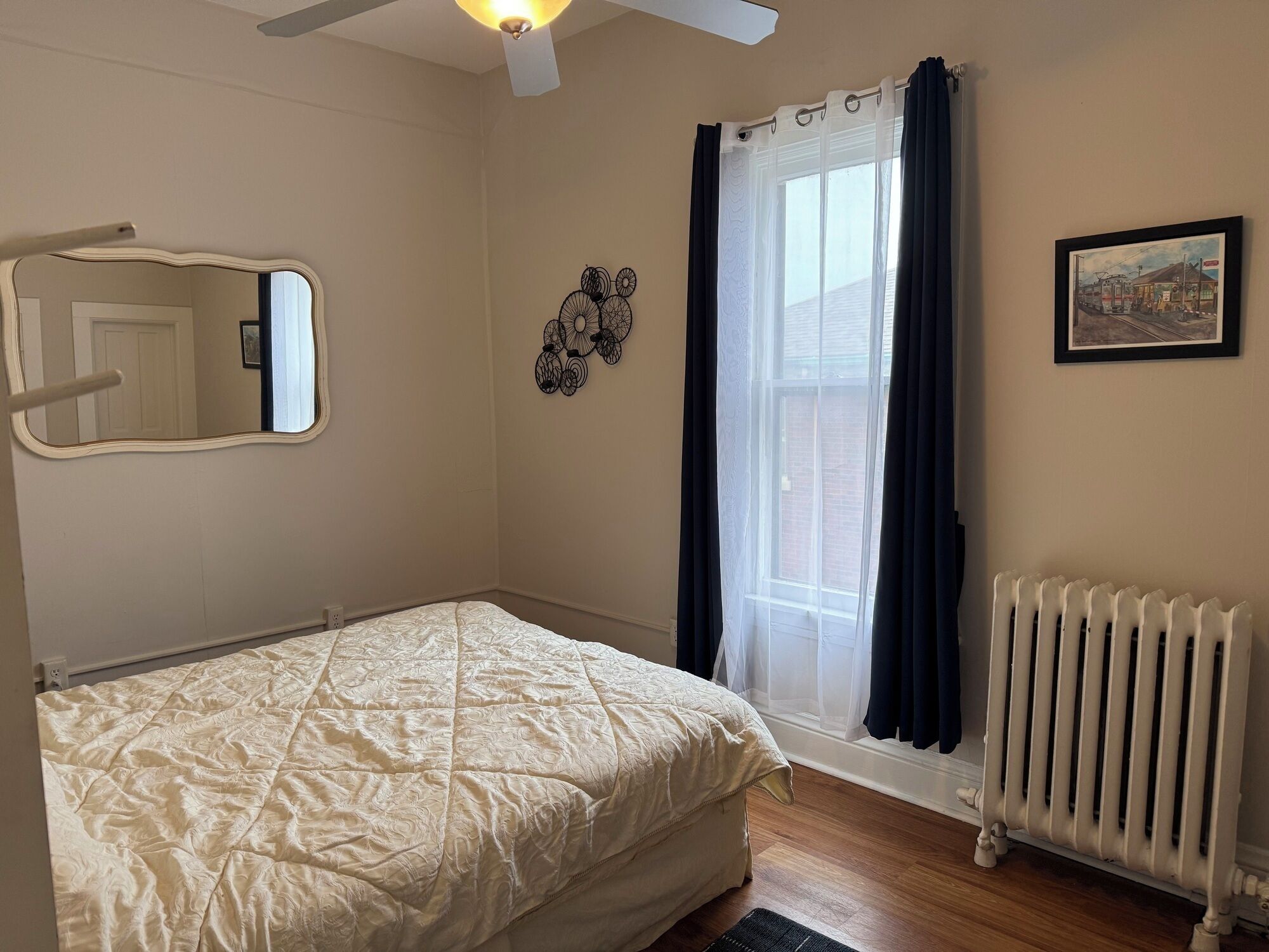 1 bedroom, iron/ironing board, bed sheets