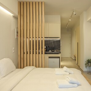 Deluxe Studio | Soundproofing, free WiFi - Mini Suites Trikala (Trikala)