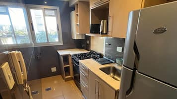 Comfort Apartment, Balcony, Mountain View | Private kitchen