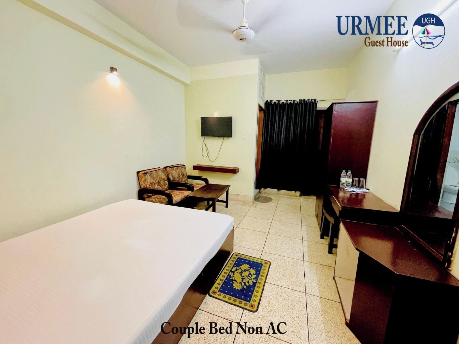 Caja de seguridad en la habitación, escritorio y wifi gratis 