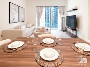 TV - Luxurious 2BR at Grande Downtown with Iconic Views (Downtown)