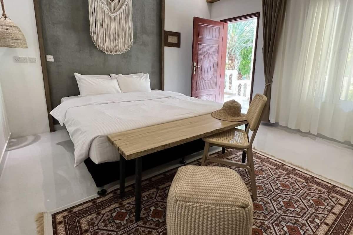 Deluxe Double Room | Free WiFi