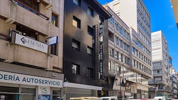 Πρόσοψη καταλύματος