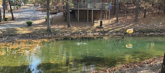 3 Crosslake ROMANTIC Log Cabin in the woods. Hot Tub & Wood Burning Fire Place.