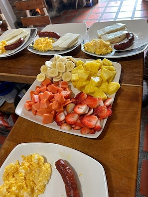 Breakfast meal