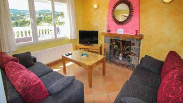 Villa (5 Bedrooms) | Interior