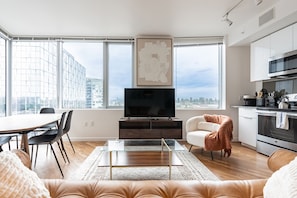 Living area - 2BR | Gym, Pool | Bellevue | Sophari Towers K (Bellevue)