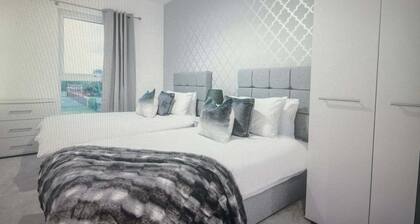 City Center Modern Apartment in Manchester