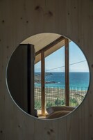 Cabaña superior | Cortinas opacas y sistema de insonorización