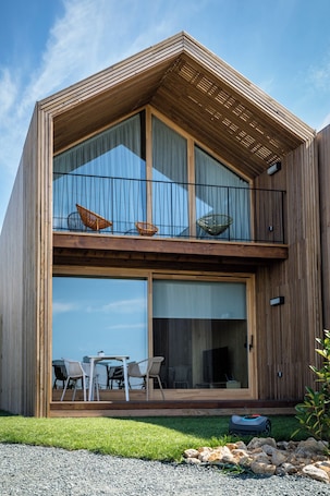 Superior Cabin | Terrace/patio