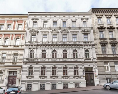 Limehome Prague Halkova