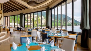Dining - Luxury room in a 5 star Hotel in Puerto Vallarta Beaches Mex. (puerto vallarta)