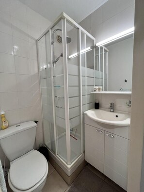 Bathroom - At the foot of shops, 9th floor, balcony, 19m², Villard de Lans (Villard-de-Lans)