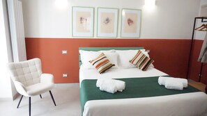 1 bedroom, travel crib, internet, wheelchair access