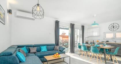Exclusive Retreat With Private Pool in Novalja