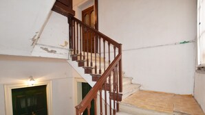 Studio (Studio Apartment) | Trapp