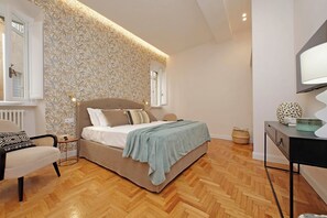 Appartement, 2 slaapkamers | Verduisterende gordijnen, een strijkplank/strijkijzer, gratis wifi
