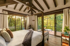 1 slaapkamer, een strijkplank/strijkijzer, wifi, beddengoed