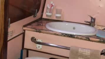 Douche, bidet
