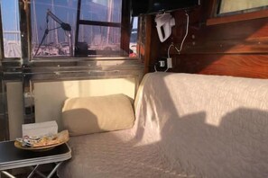 1 bedroom, WiFi, bed sheets - B&B Cala Palermo - Seagull Second (Palermo)