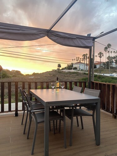 4 bedroom villa with barbecue and pool - Like a Local
