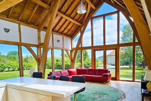 Peaceful Nature Retreat in Othery