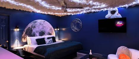 Desk, iron/ironing board, travel cot, free WiFi