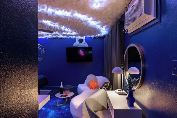 Desk, iron/ironing board, travel crib, free WiFi