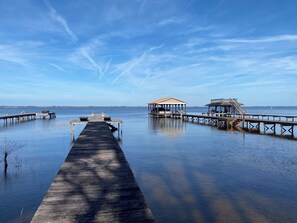 Uklassifisert bilde, 2 av 16, knapp