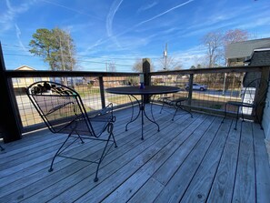 Uklassifisert bilde, 3 av 16, knapp