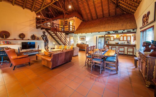 Bush Villa at Kruger Park Entrance