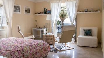 1 chambre, fer et planche Ă repasser, Wi-Fi, draps fournis