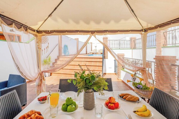 Villa (3 Bedrooms) | Esterni