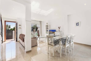 Villa (3 Bedrooms) | Interior
