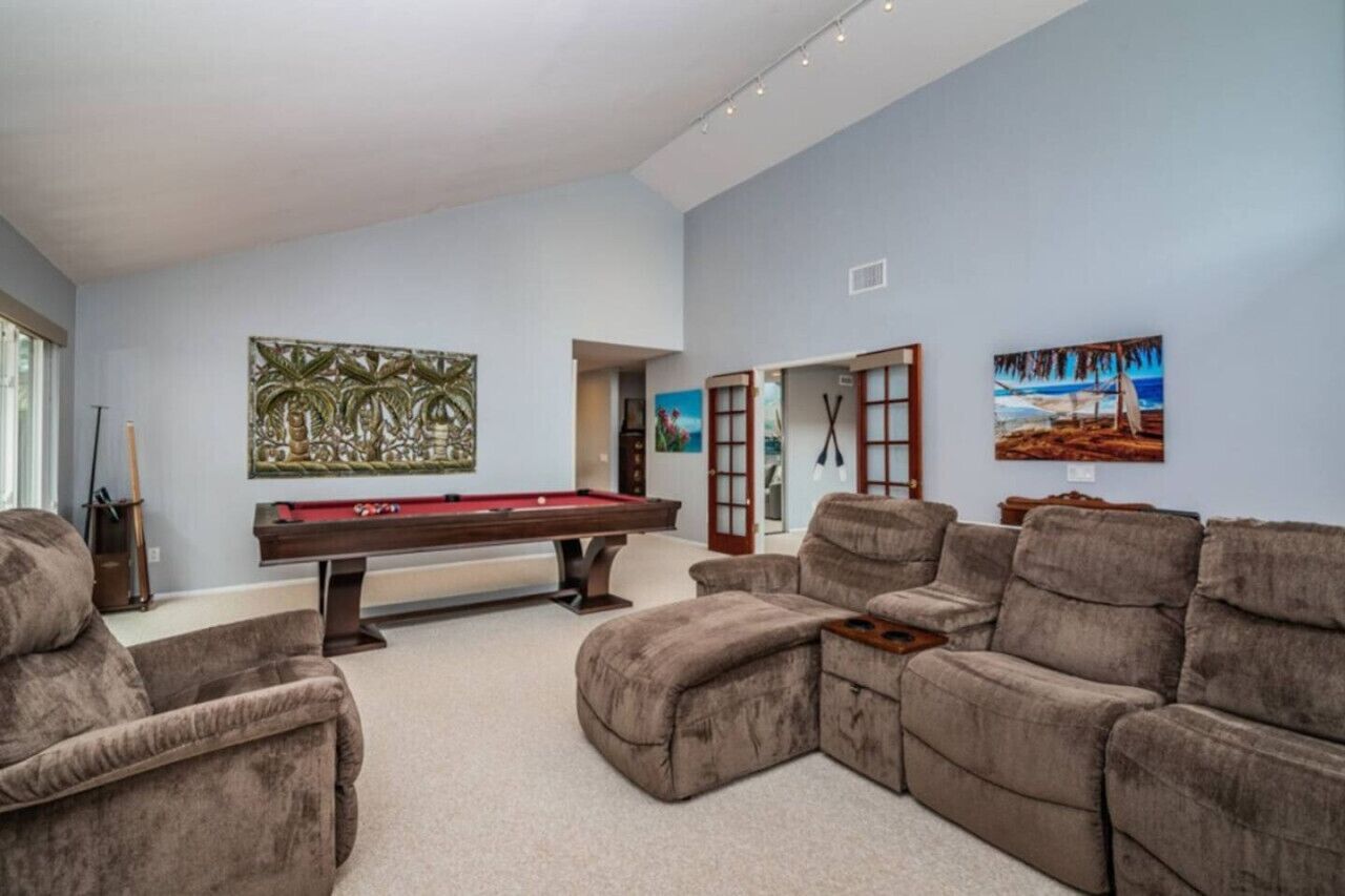 Game room