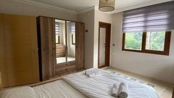 2 chambres, fer et planche Ă repasser, Wi-Fi, draps fournis