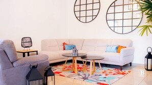Living area - Hotel Beraka (Concepcion de Ataco)