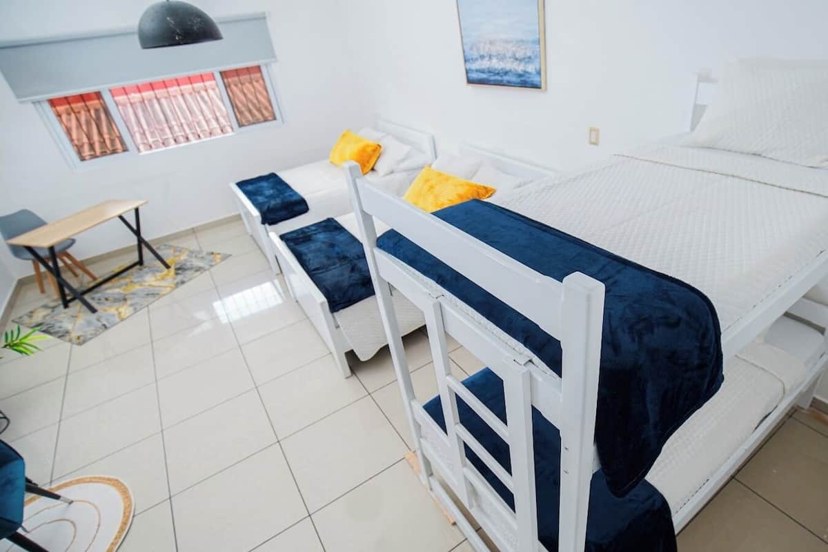 Comfort Quadruple Room | Blackout drapes, WiFi (free), bed sheets