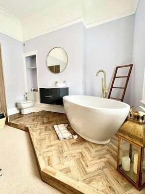 Hair dryer, towels - The Penthouse BS3 (Bristol)