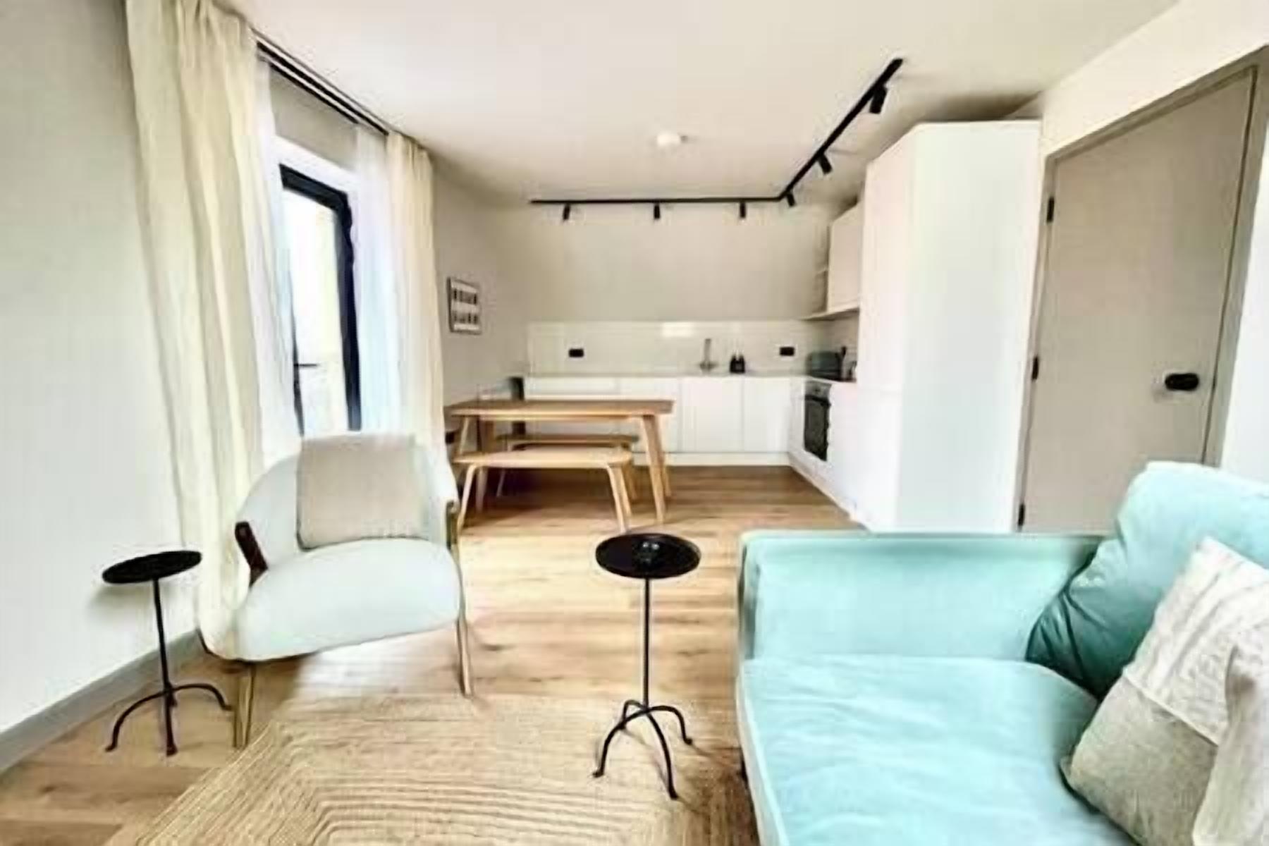 Midland Suites- Apartment 6 - Kingsdown - Bristol