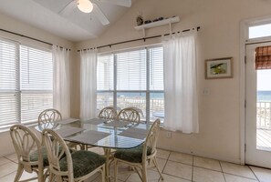 Hus, flere senger (Far Reach II) | Spiseområde