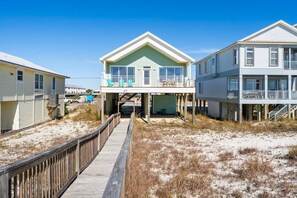 Casa, várias camas (Far Reach II) | Fachada