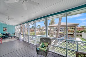 Hus, flere senger (Fun In The Sun) | Terrasse/patio