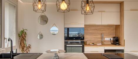 Fridge, microwave, oven, stovetop