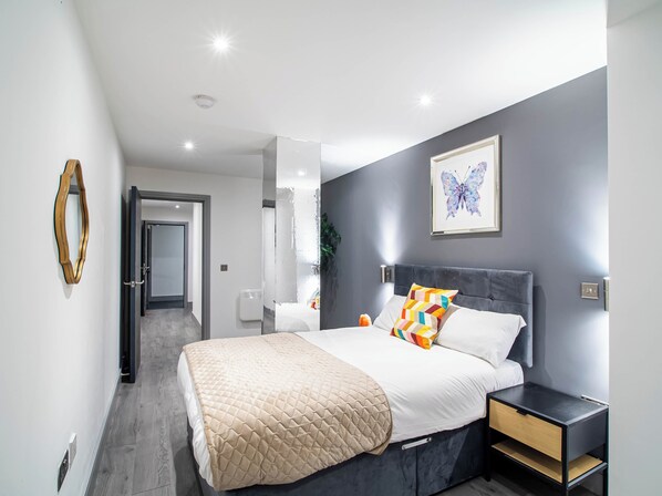 1 bedroom, iron/ironing board, free WiFi, bed sheets - Cosy Apartment in Bradford City Centre (Bradford)